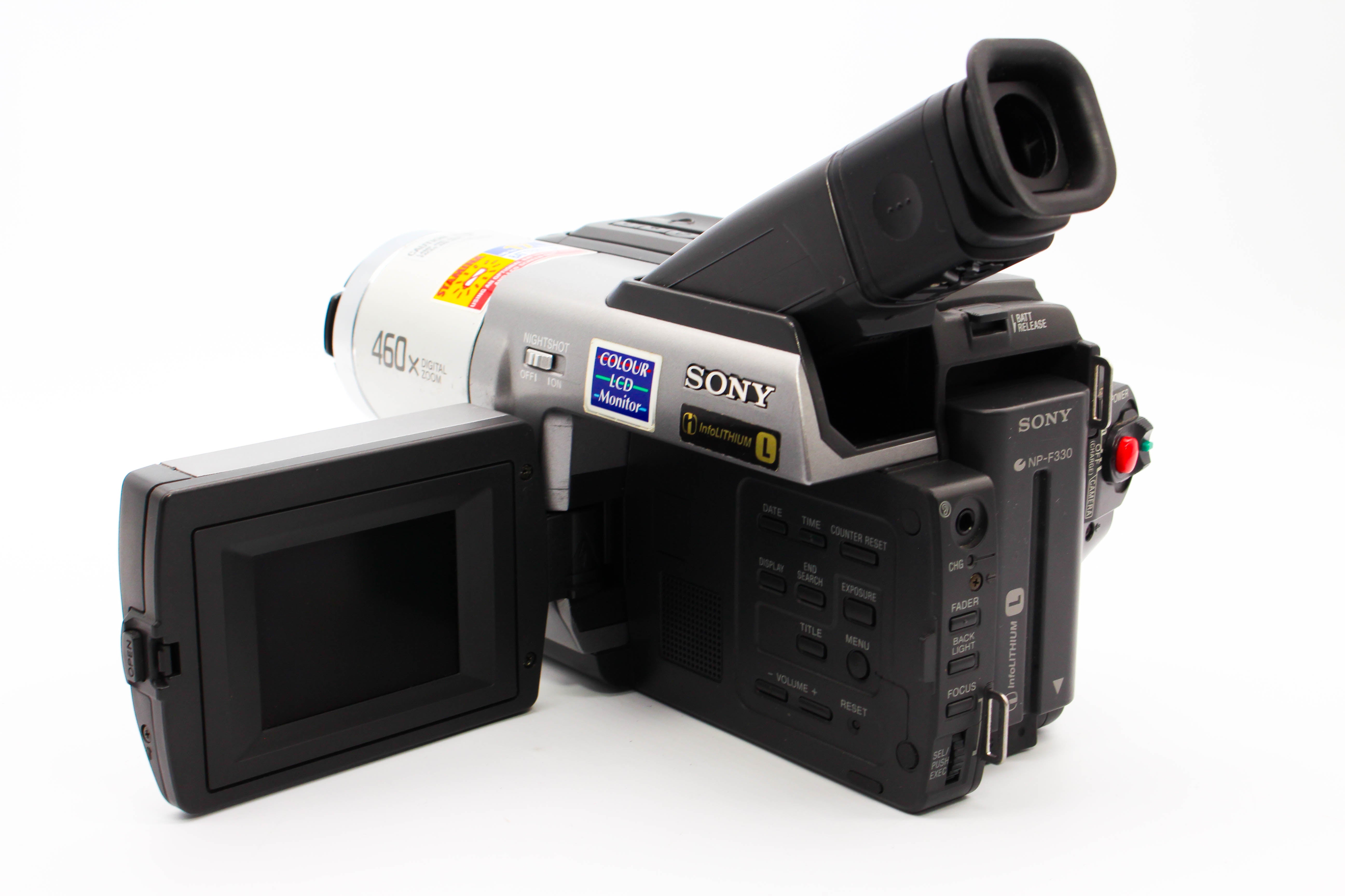 Sony CCD-TRV58E Hi8 Video8 8mm Analog Video Handycam Camcorder Camera - Tested Bundle Excellent
