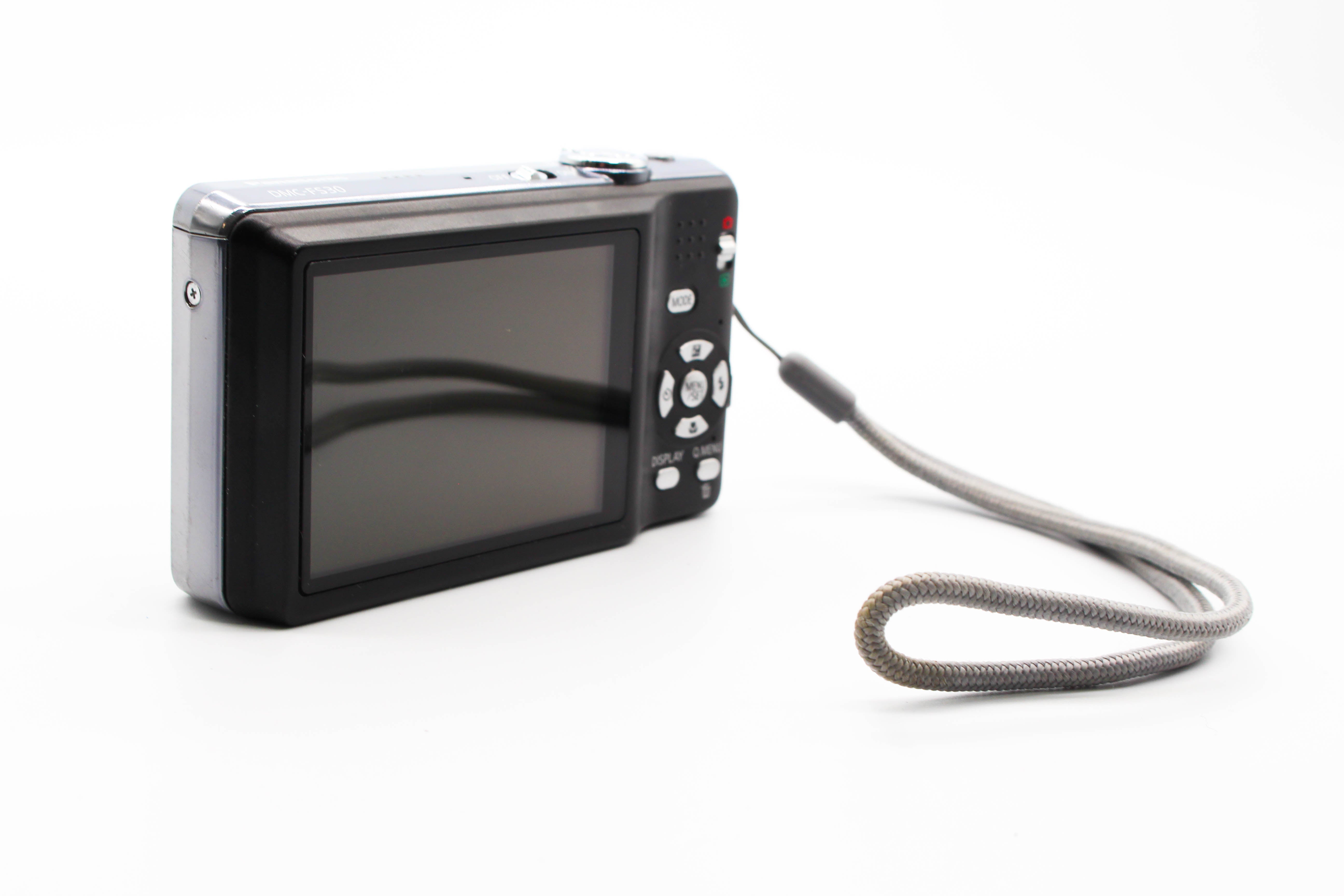 Panasonic Lumix DMC-FS30 Retro Photo Video Compact Digital Camera Digicam - Tested Bundle Excellent