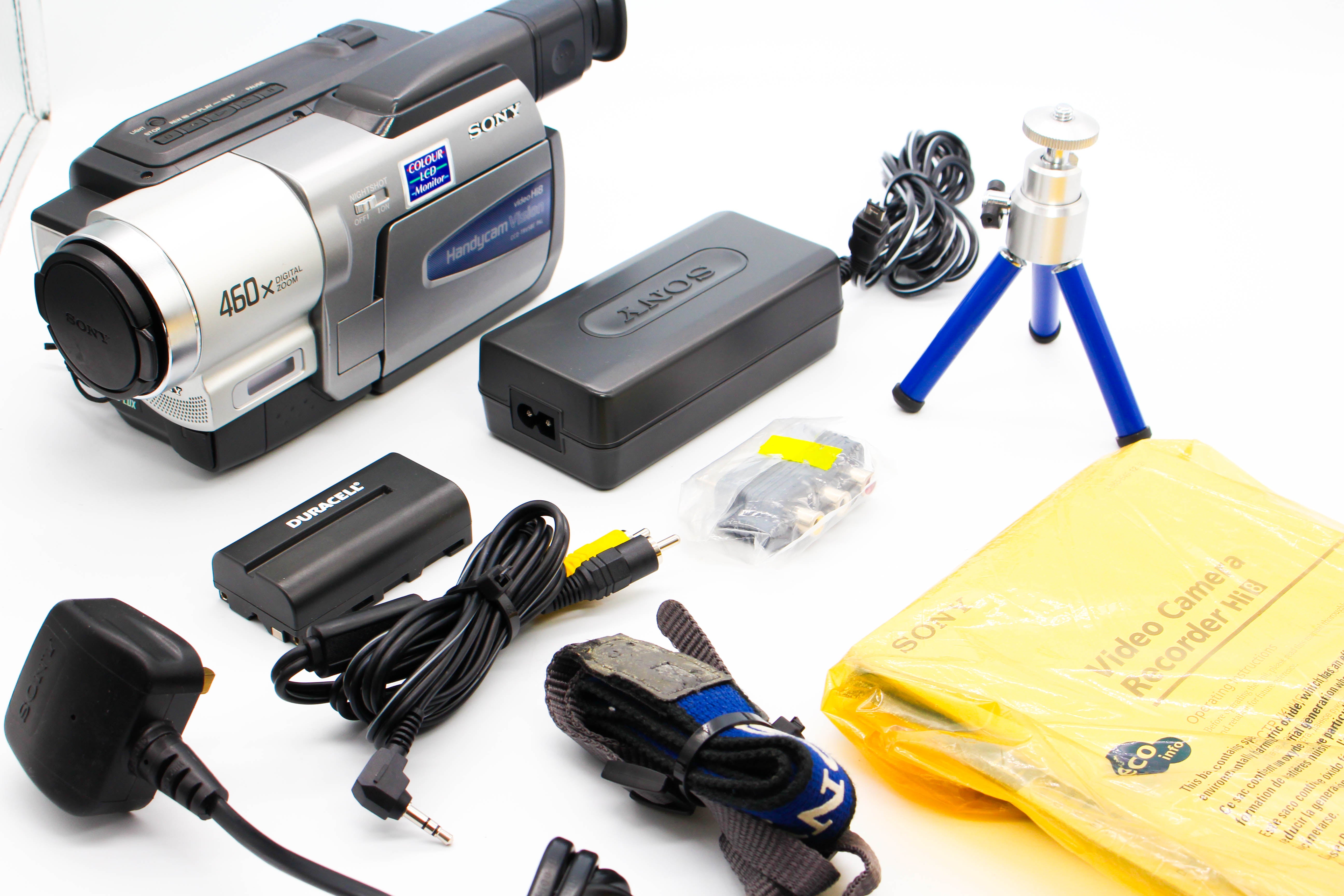 Sony CCD-TRV58E Hi8 Video8 8mm Analog Video Handycam Camcorder Camera - Tested Bundle Excellent