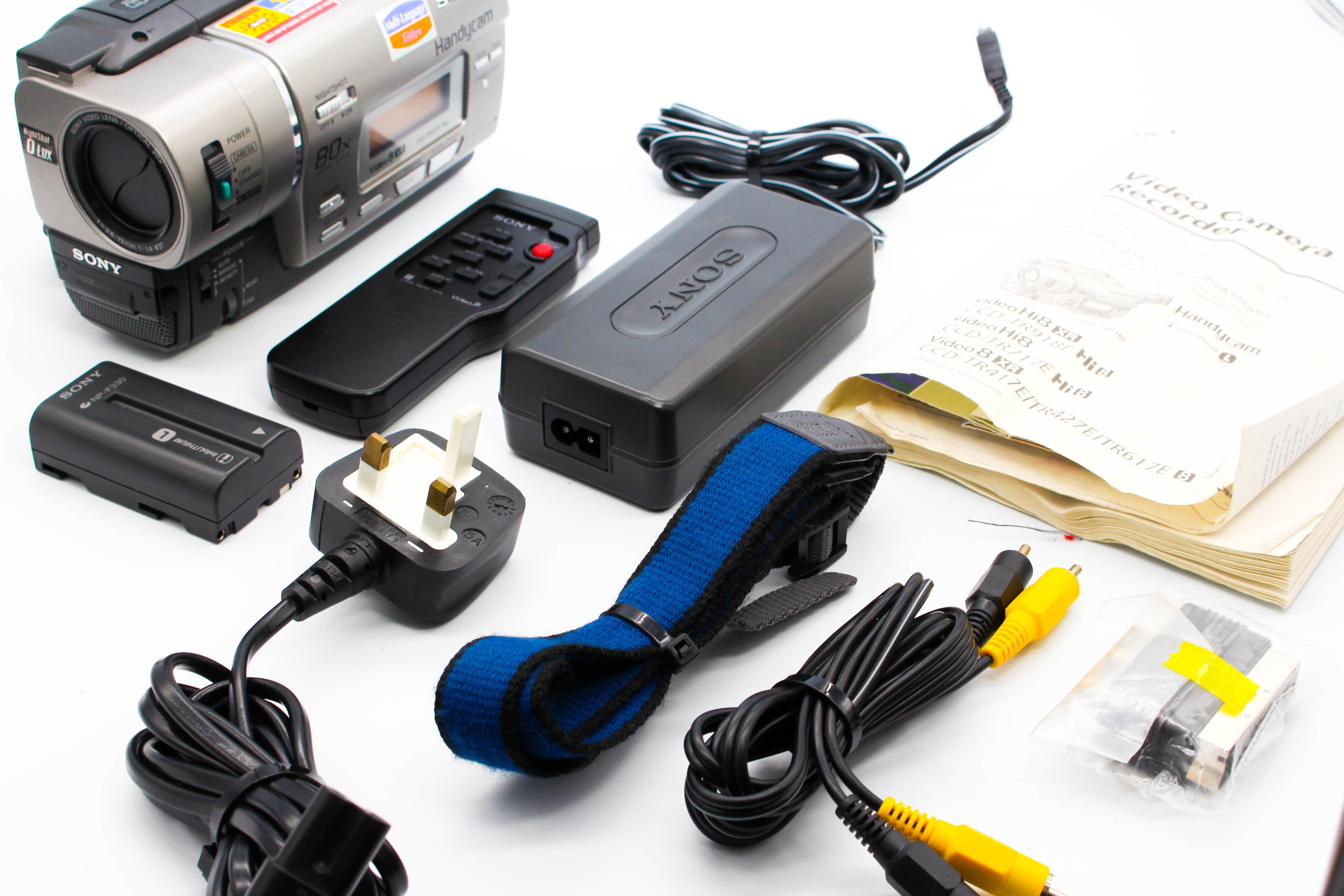 Sony CCD-TR427E Video8 XR 8mm Handycam Video Camcorder Camera - Tested Bundle Excellent