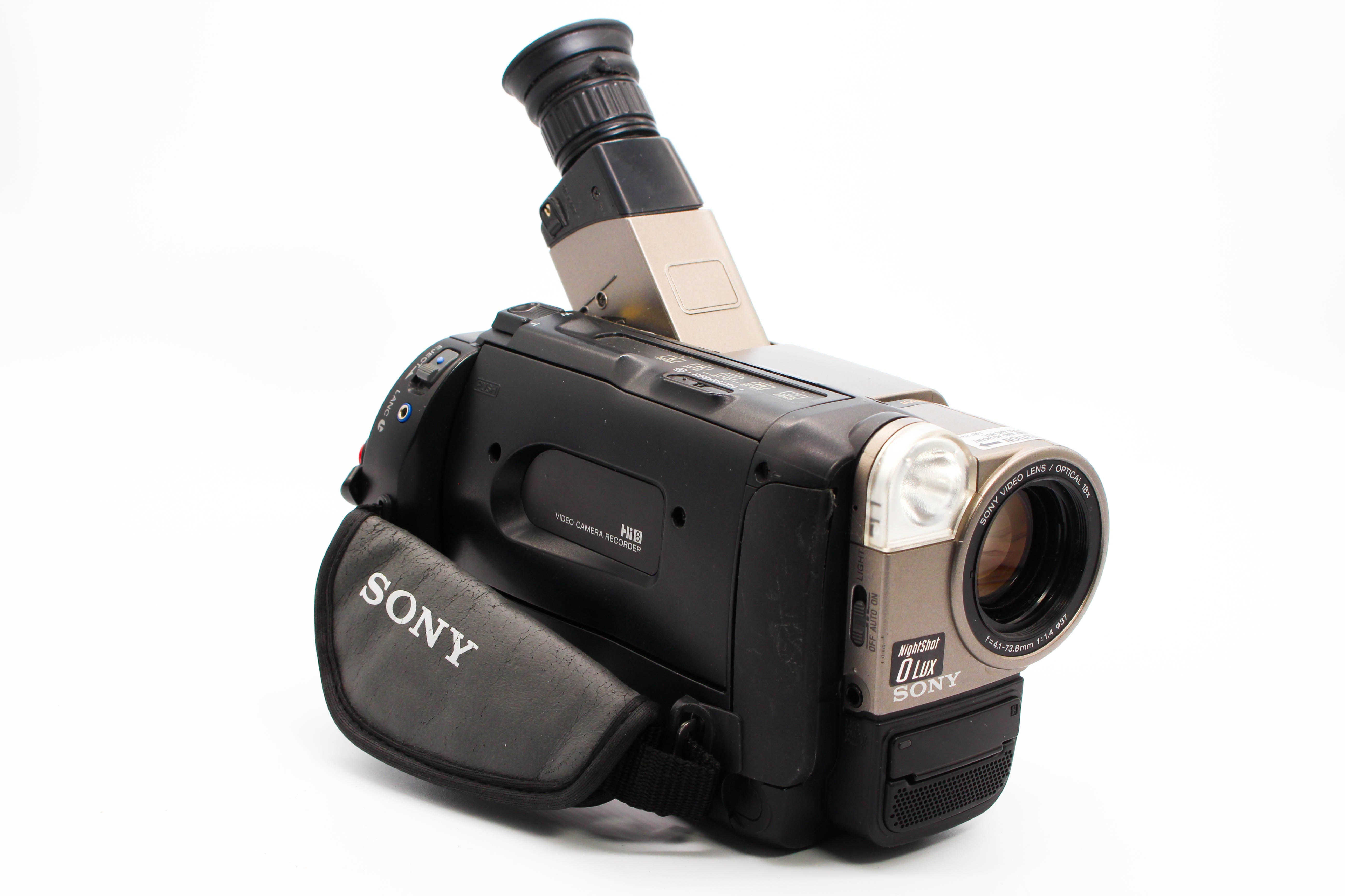 Sony CCD-TR515E Hi8 Video8 8mm Analog Video Handycam Camcorder Camera (Read) - Tested Bundle