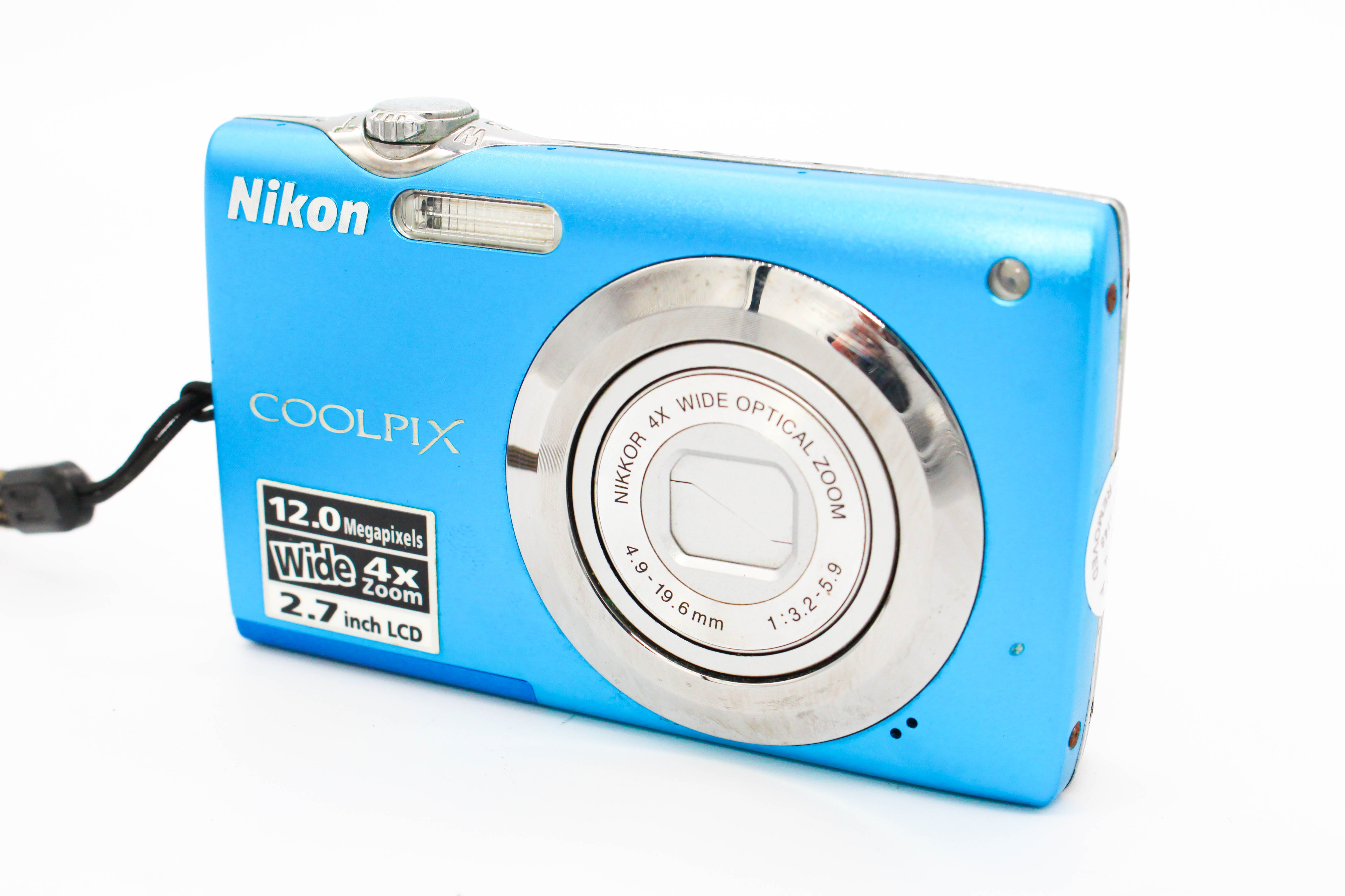 Nikon Coolpix S3000 SD Card Retro Digital Photo Video Digicam Compact Camera - Tested Bundle