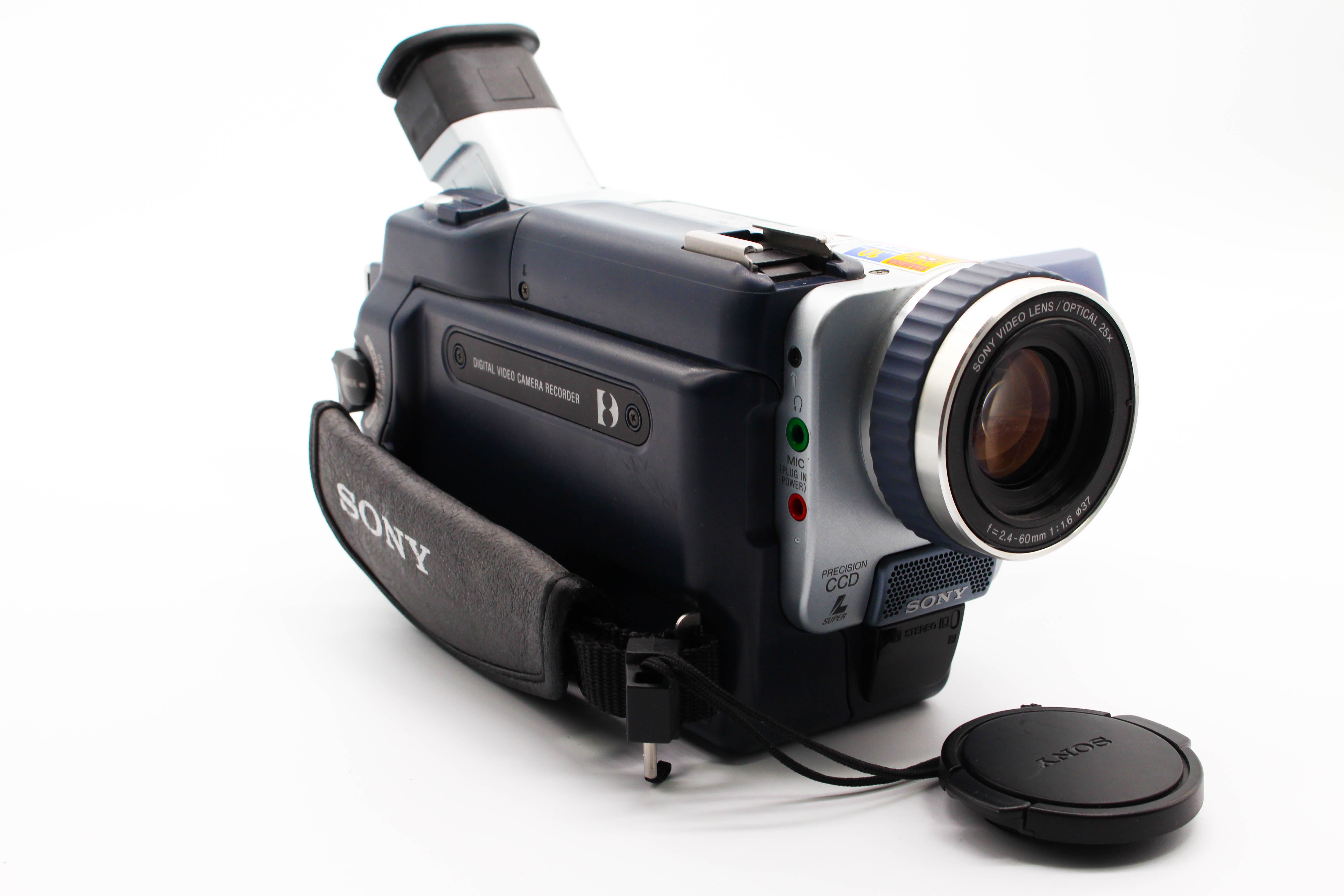 Sony DCR-TRV325E Digital8 Hi8 Video8 8mm Handycam Digital Video Camcorder - Tested Bundle
