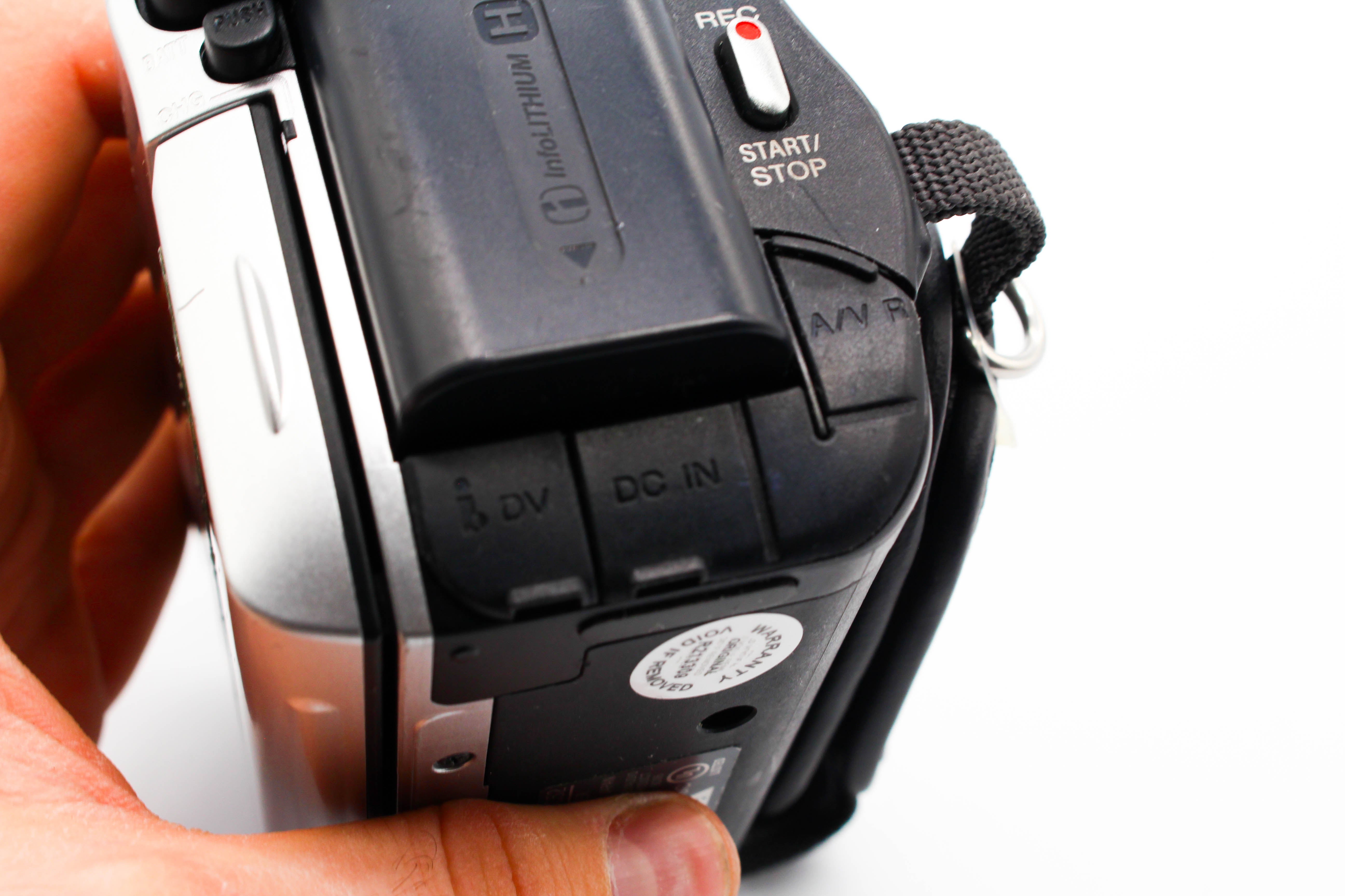 Sony DCR-HC52 NTSC MiniDV Digital Video Handycam Camcorder Camera - Tested Bundle Excellent