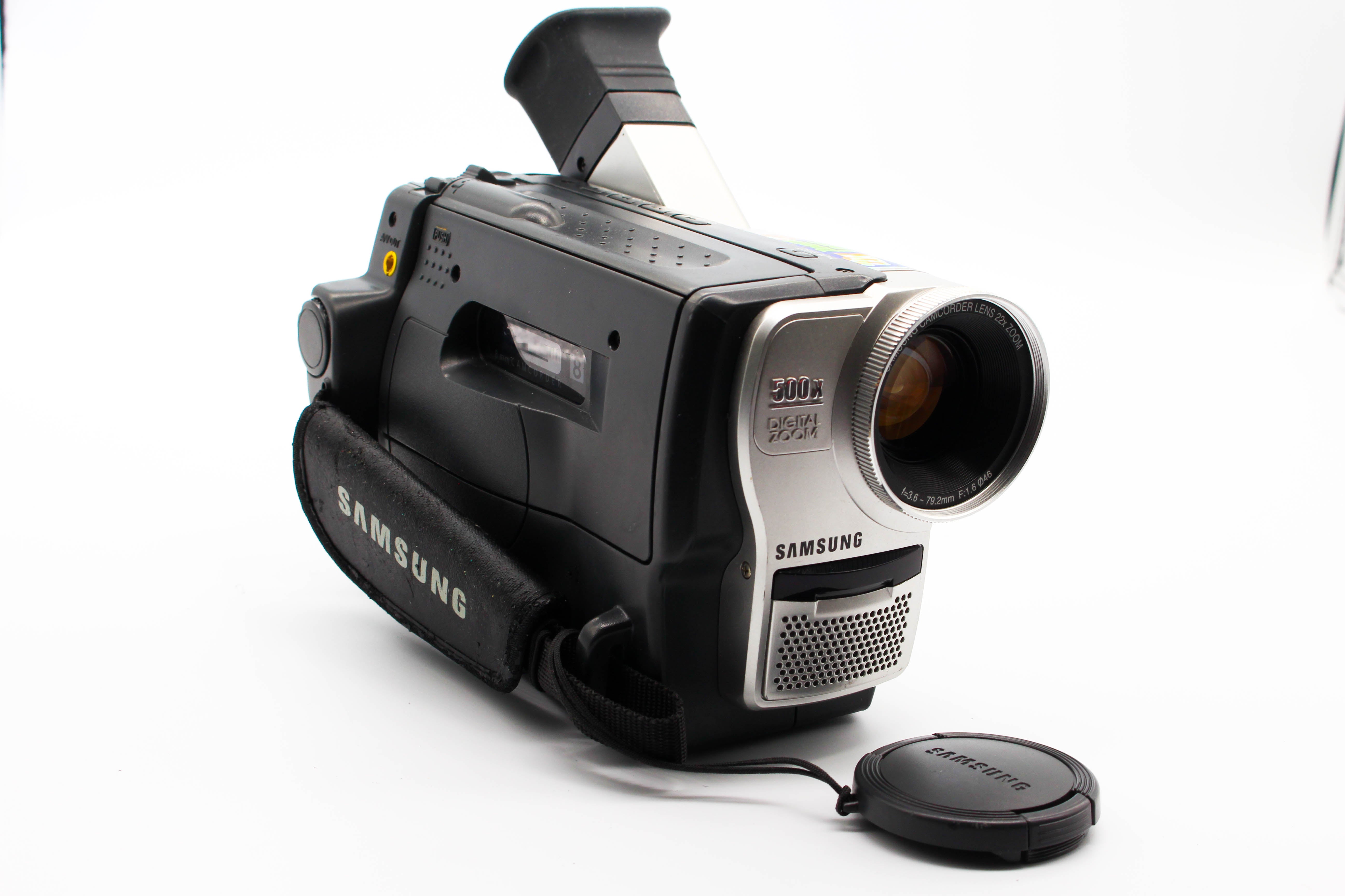 Samsung VP-W60 Video8 8mm Handycam Camera Analog Video Camcorder - Tested Bundle Good