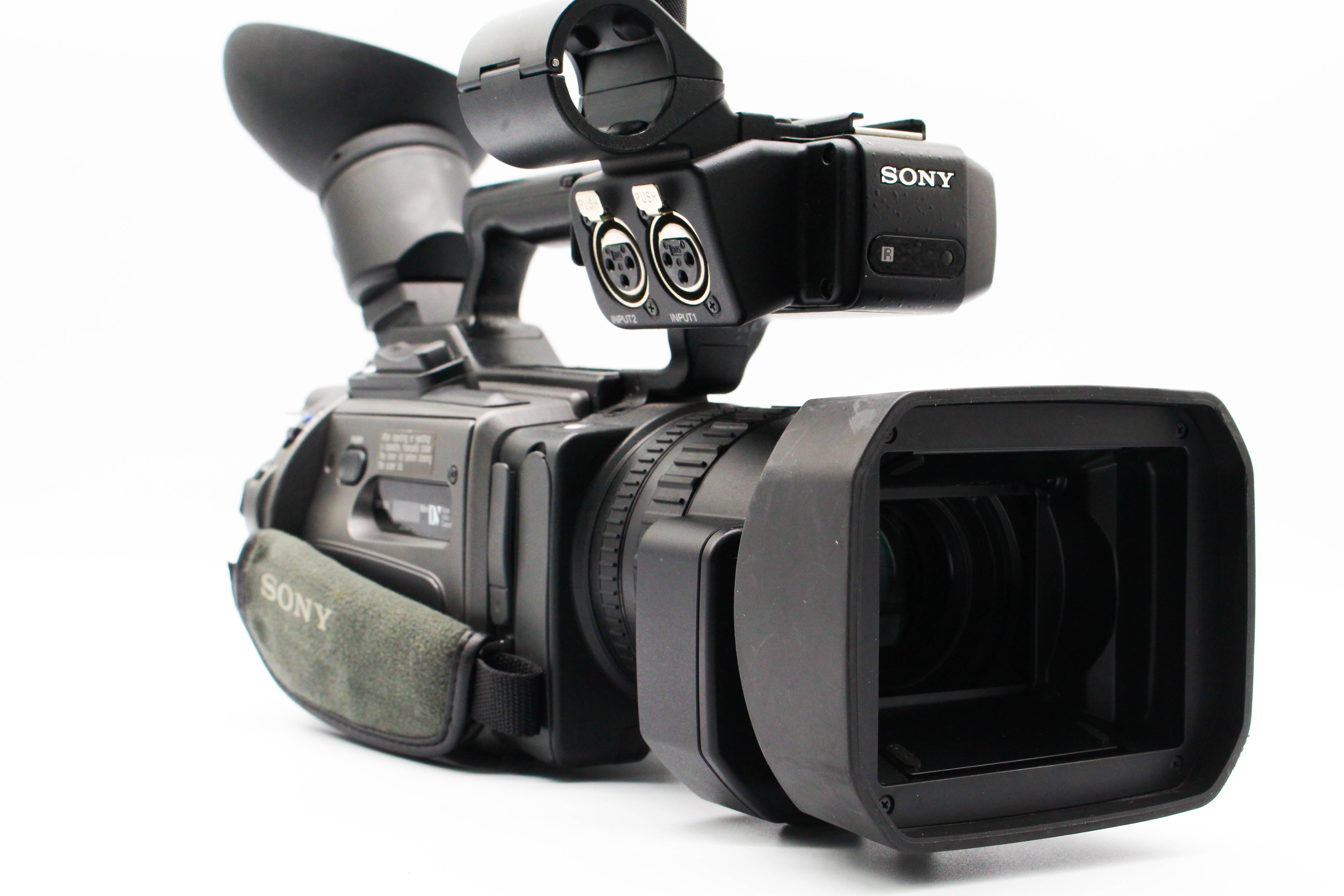 SONY DSR-PD170P MiniDV Handycam Digital Video Camera Camcorder - Tested Bundle Good