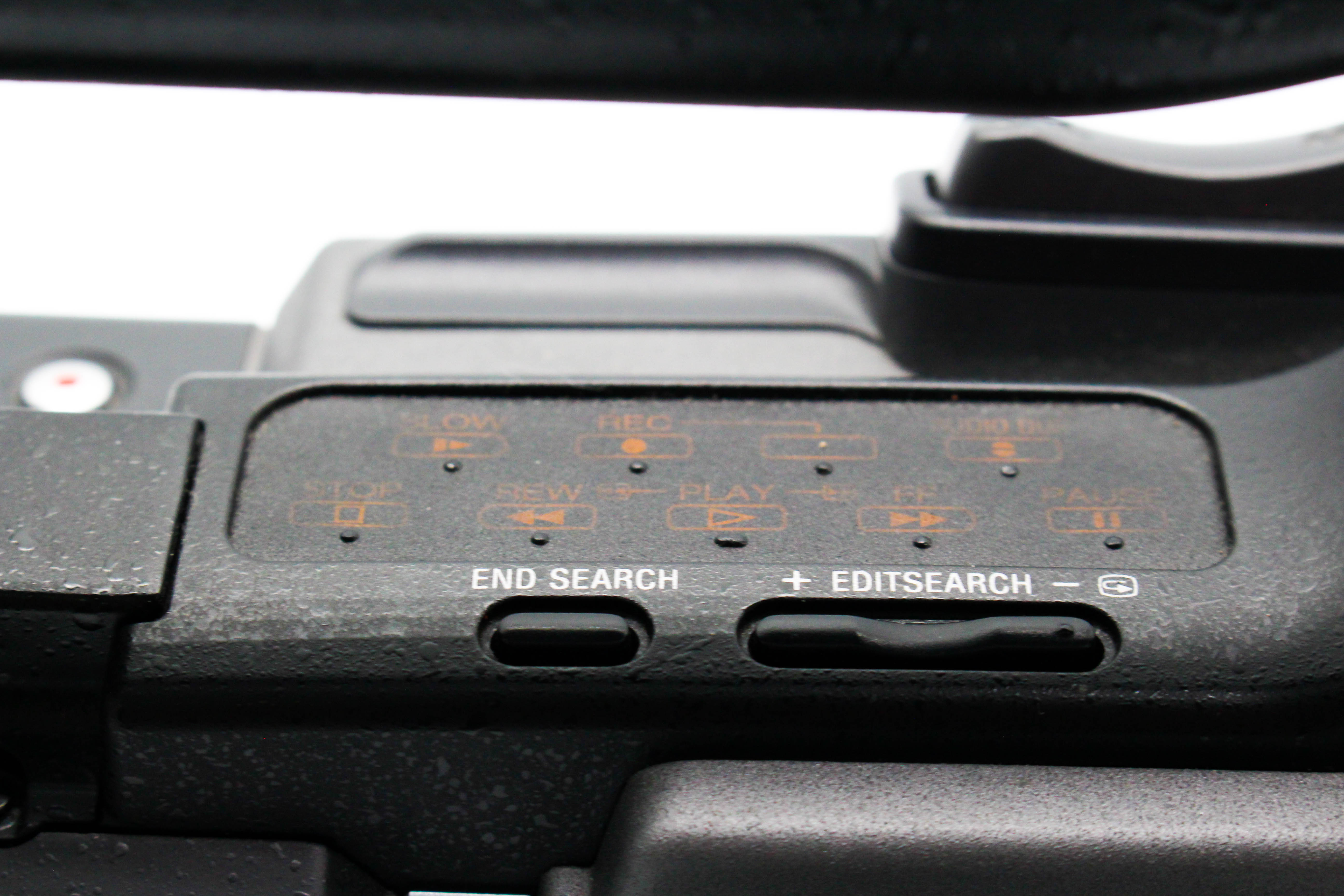 SONY DSR-PD170P MiniDV Handycam Digital Video Camera Camcorder - Tested Bundle Good