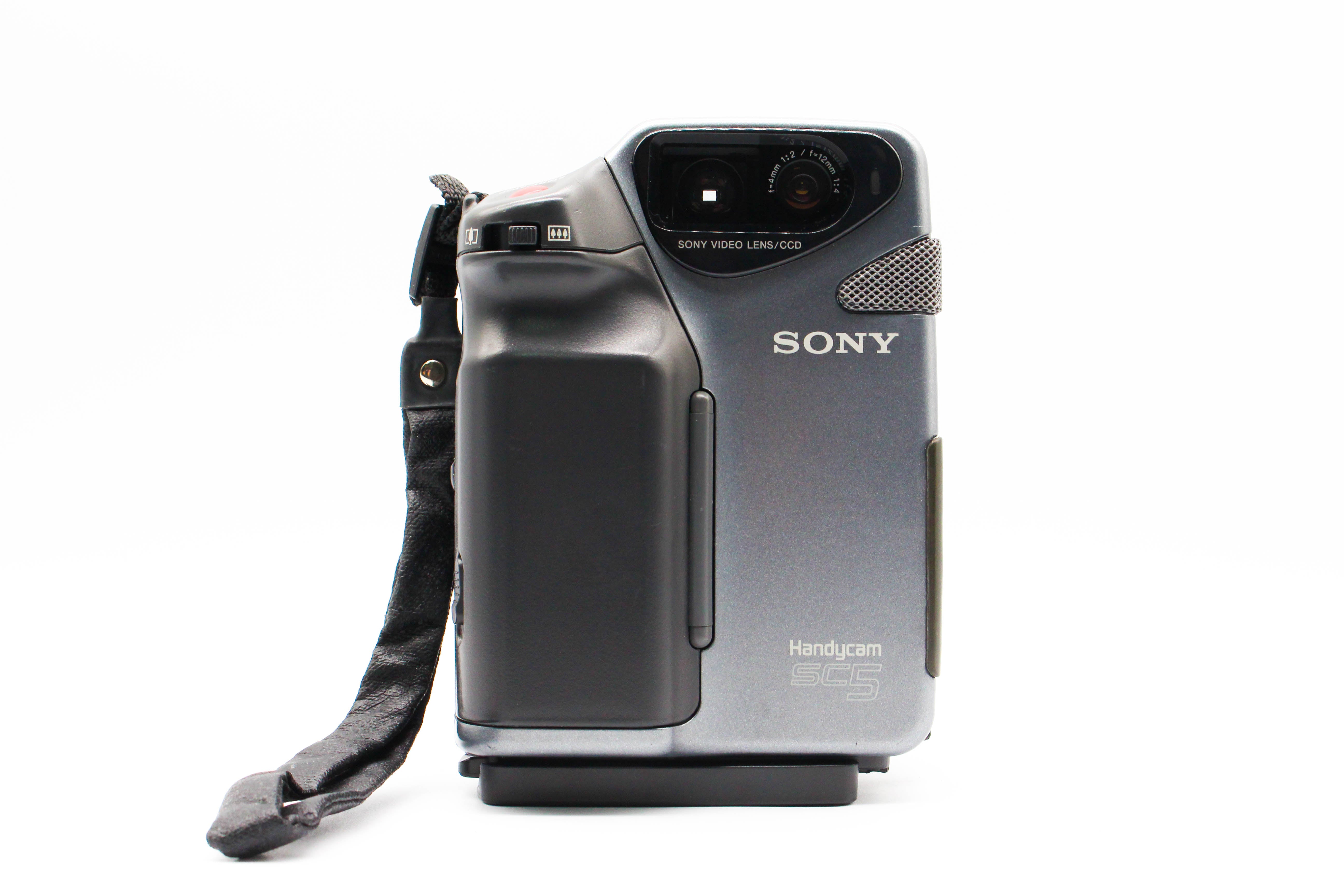 Sony CCD-SC5 NTSC Hi8 Analog Camcorder Handycam Video Camera - Tested Bundle Good