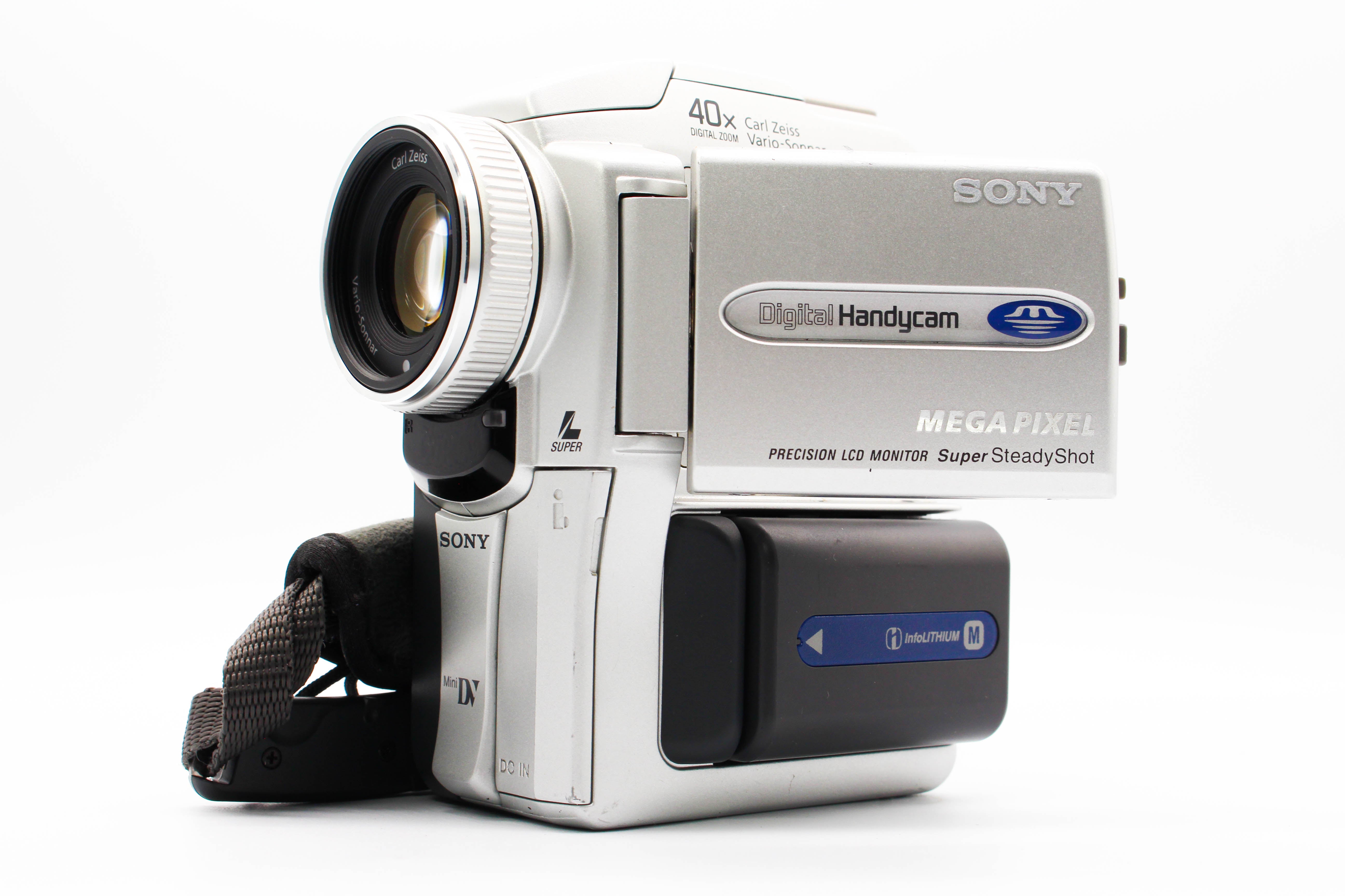 Sony DCR-PC110E MiniDV Handycam Digital Video Camera Camcorder - Tested Bundle Good