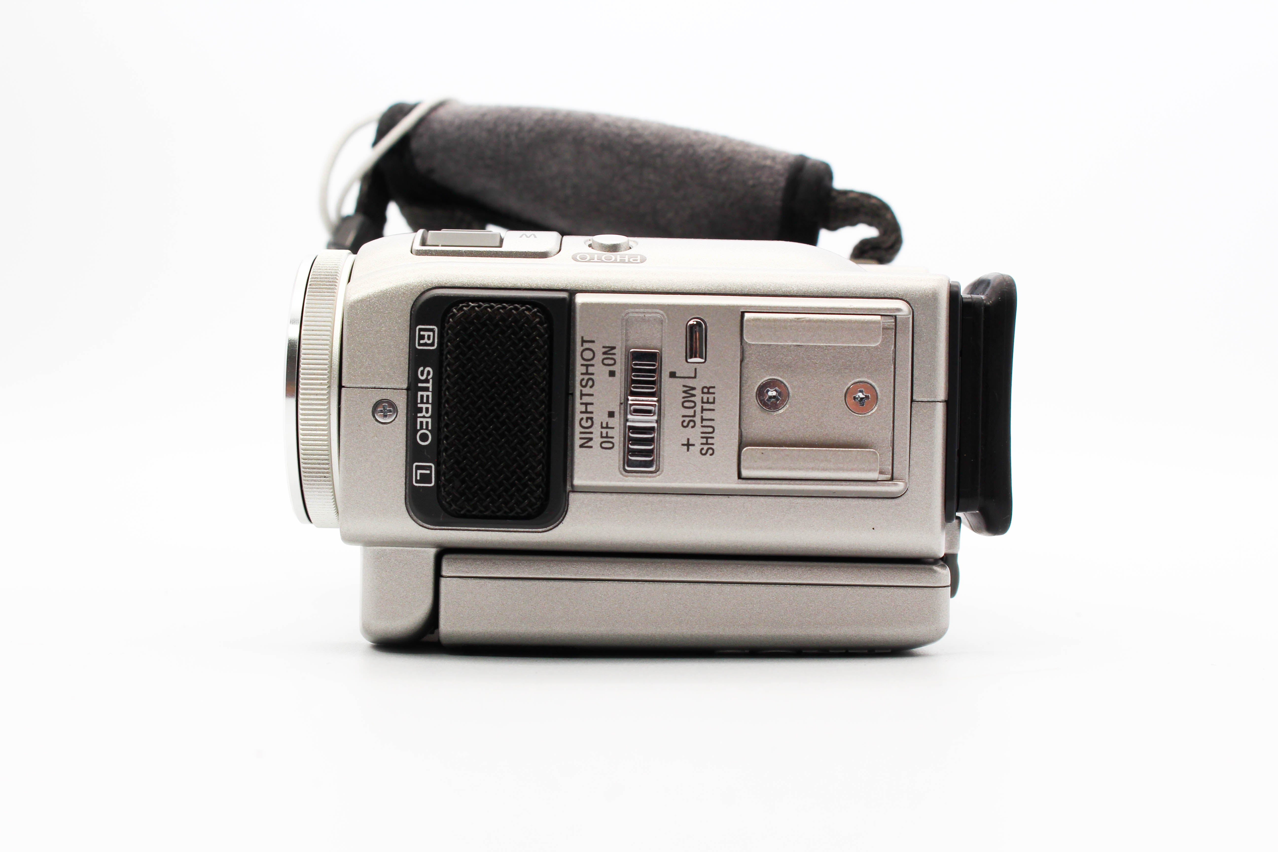 Sony DCR-PC2E MiniDV Handycam Digital Video Camera Camcorder (Read) - Tested Bundle