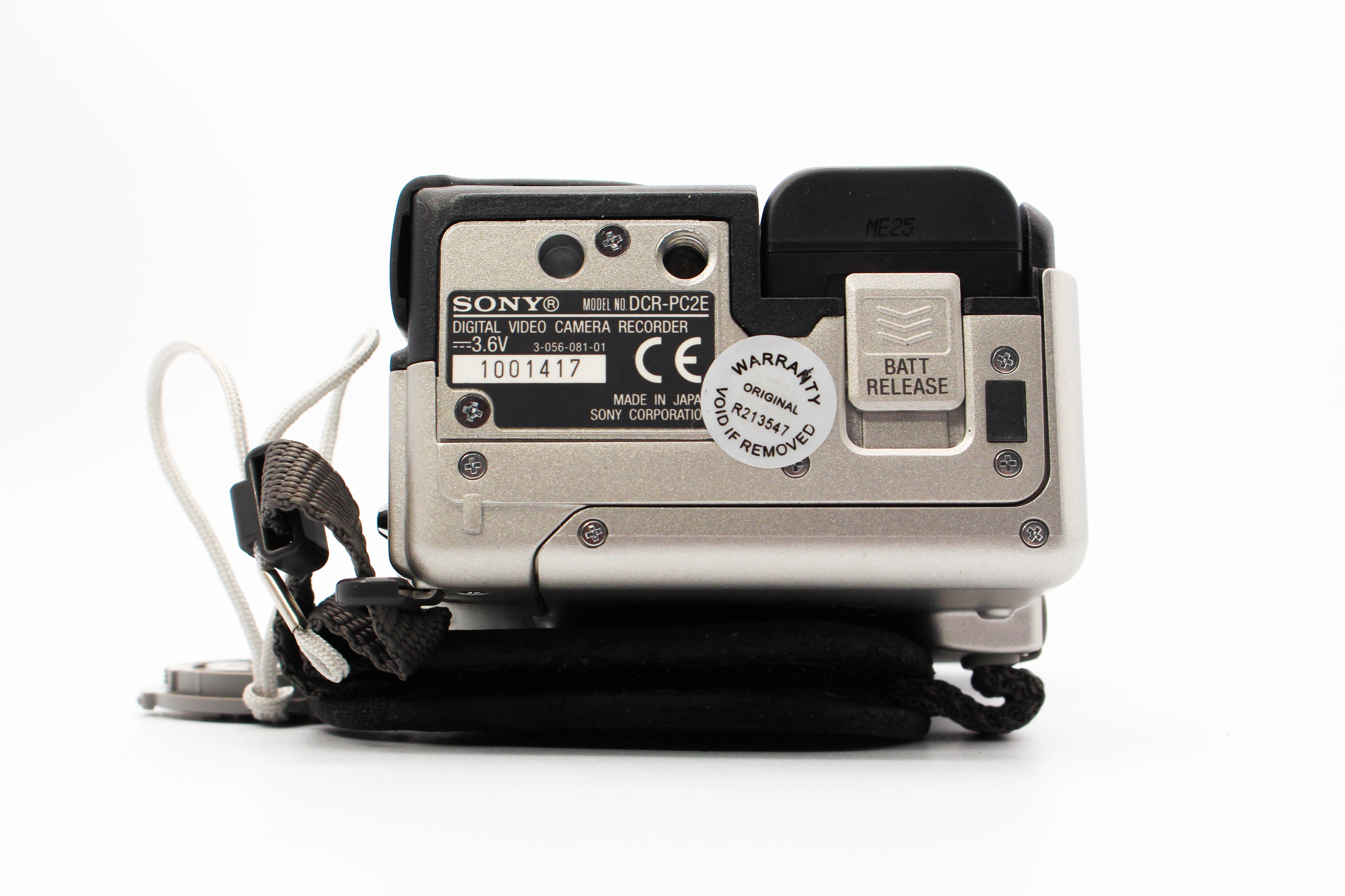 Sony DCR-PC2E MiniDV Handycam Digital Video Camera Camcorder (Read) - Tested Bundle