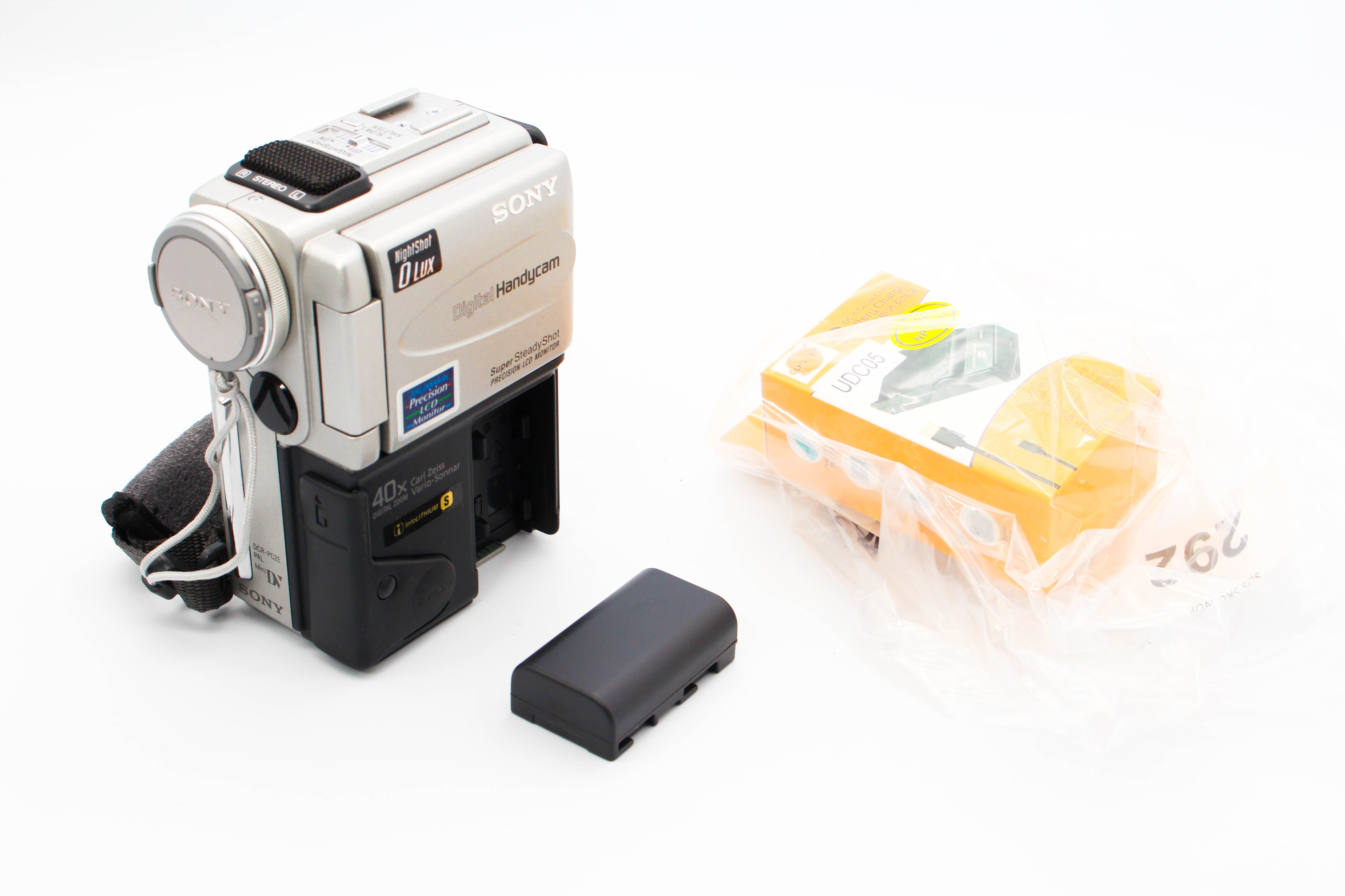 Sony DCR-PC2E MiniDV Handycam Digital Video Camera Camcorder (Read) - Tested Bundle