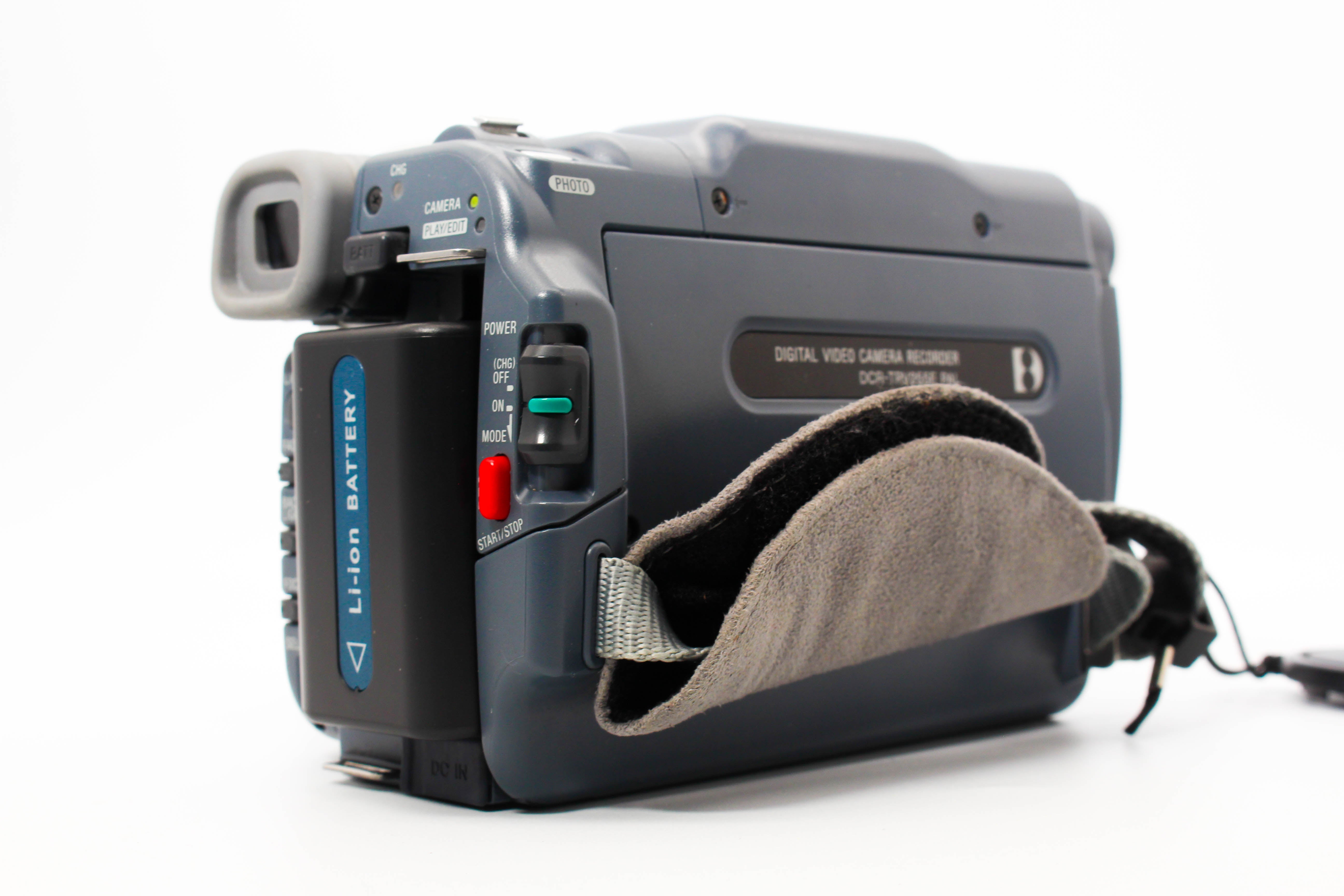 Sony DCR-TRV255E Digital8 Tape Camcorder Digital Video Camera - Tested Bundle Excellent