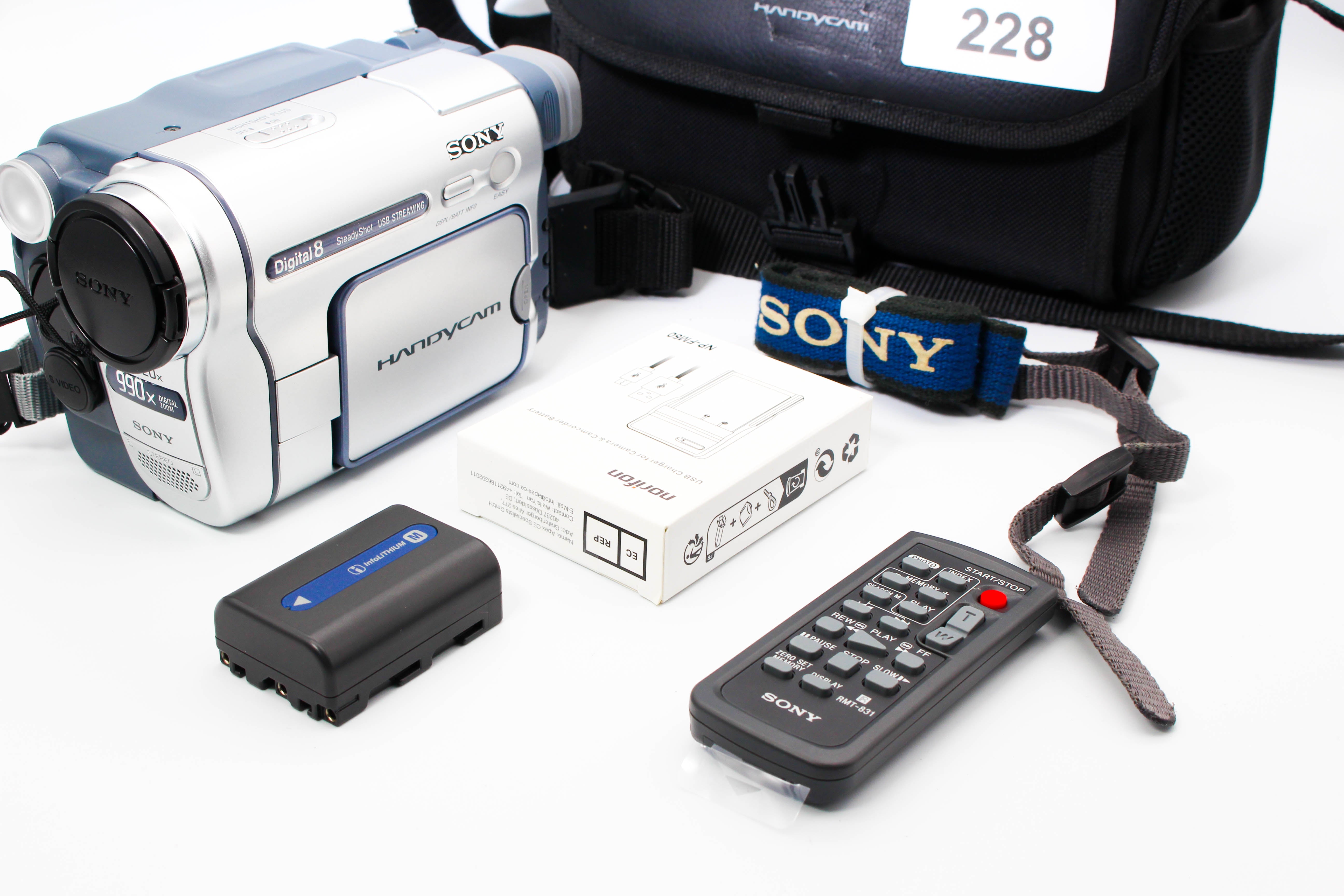 Sony DCR-TRV255E Digital8 Handycam Digital Video Camcorder Camera Handycam - Tested Bundle Excellent