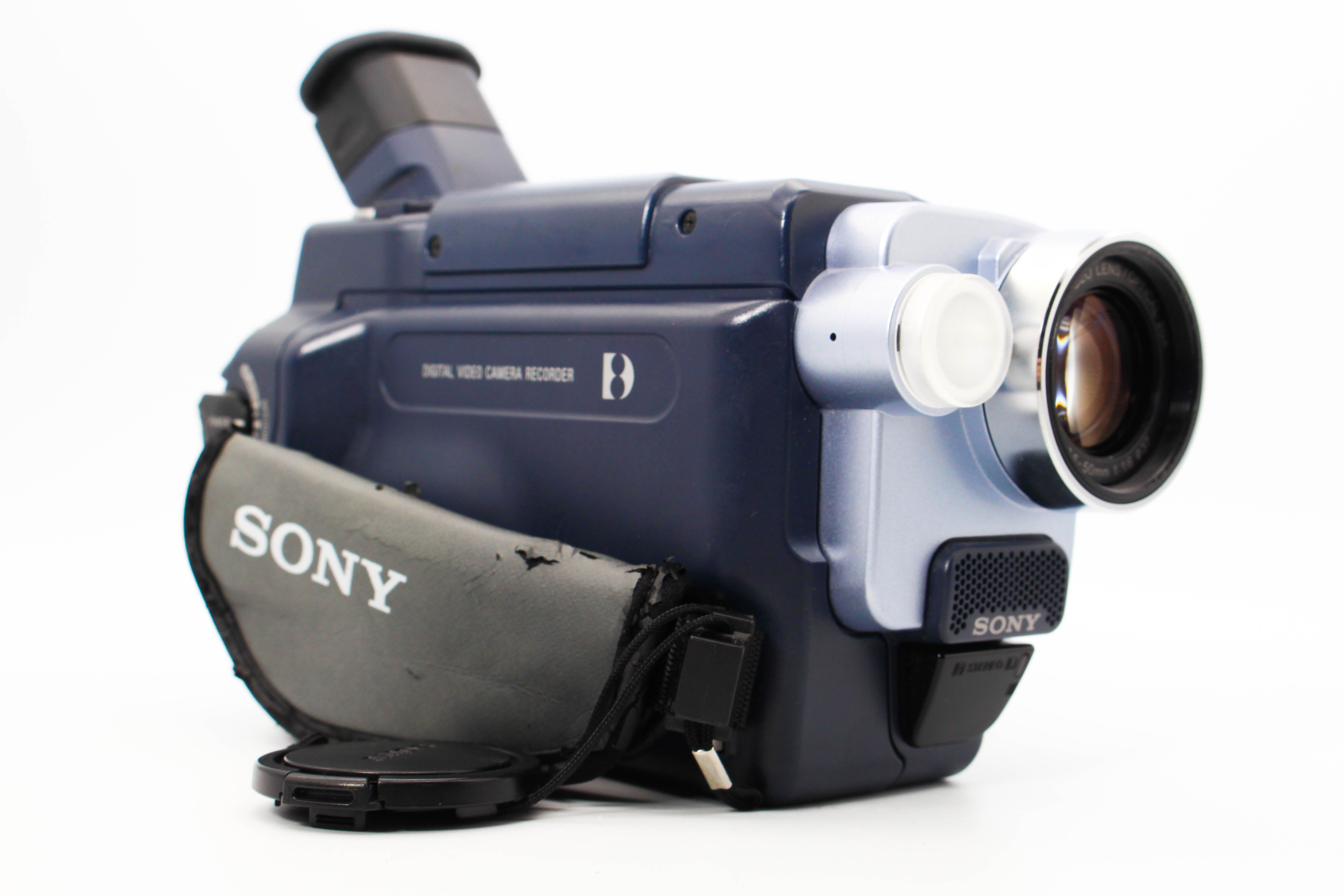 Sony DCR-TRV245E Handycam Digital8 Hi8 Camcorder Digital Video Camera - Tested Bundle Excellent