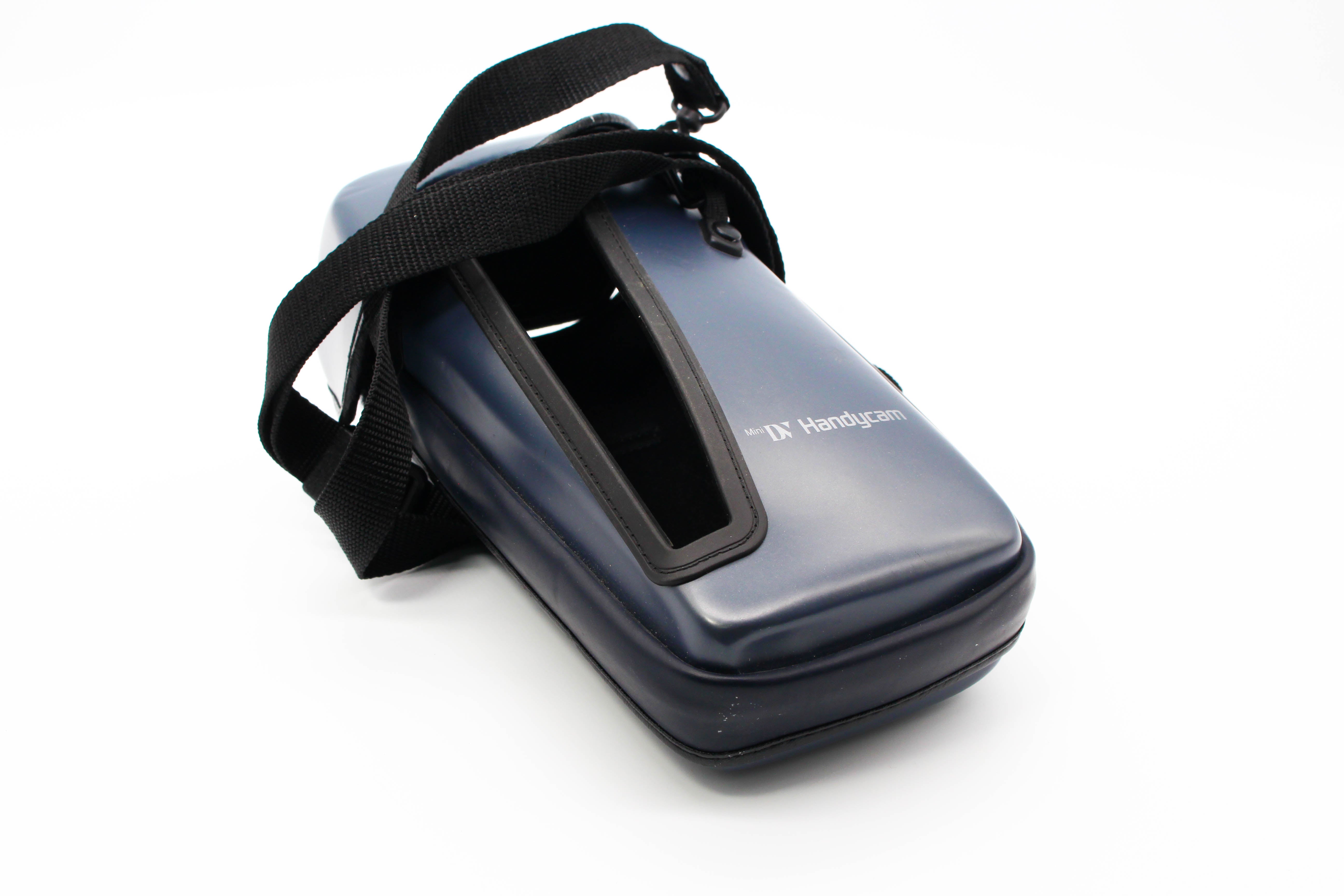 Sony DCR-TRV11E MiniDV Handheld Digital Video Camera Camcorder - Tested Bundle Excellent